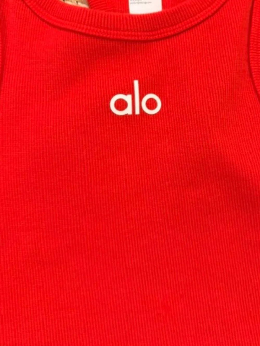 ALO Yoga elevate your